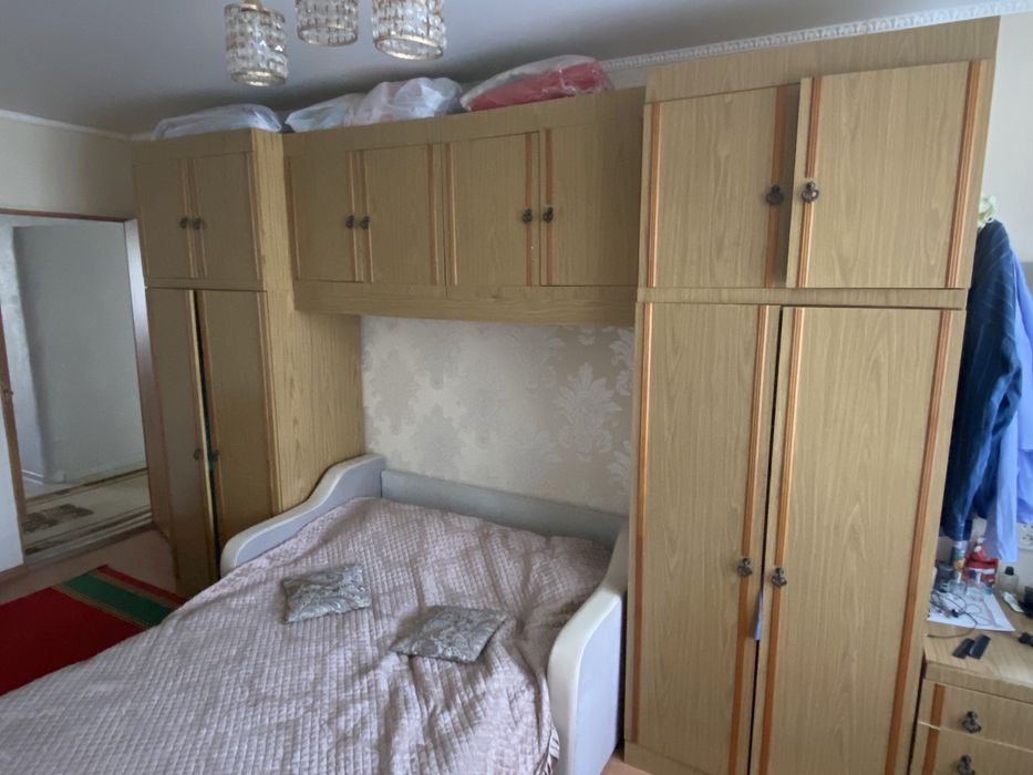 Спальный гарнитур