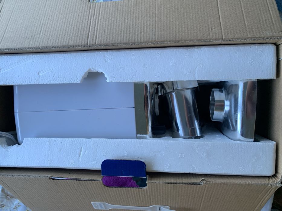 Мясорубка Vitek LH-312