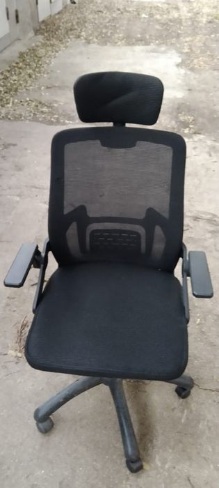 Продам кресло бу