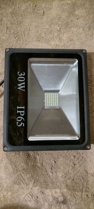 БУ Прожектор LED 50w, 30w