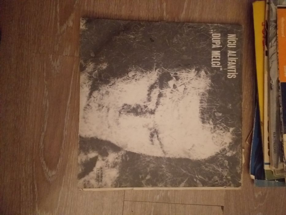 De vânzare placi vinil