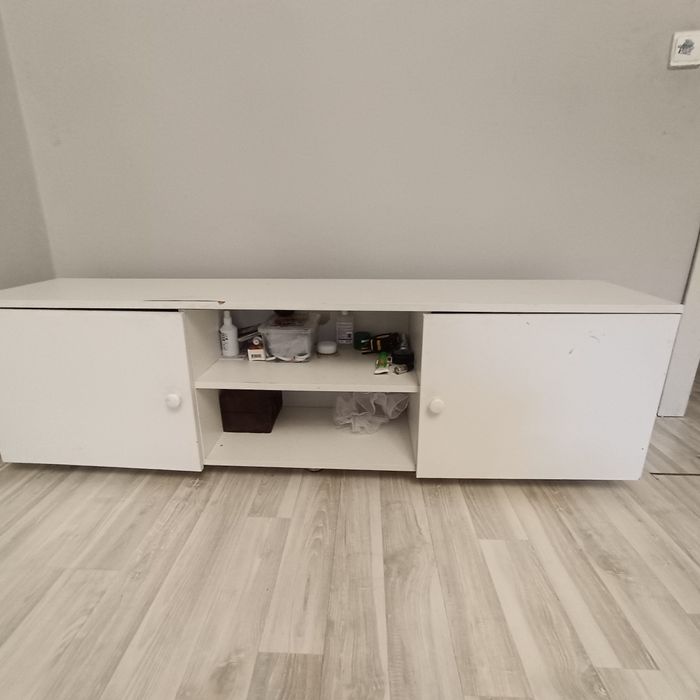 Потставка екі есігі бар