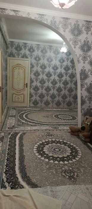 4 xonali qvartirya sotiladi