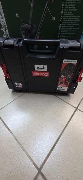 Акумулаторен перфоратор Makita DHR241Z