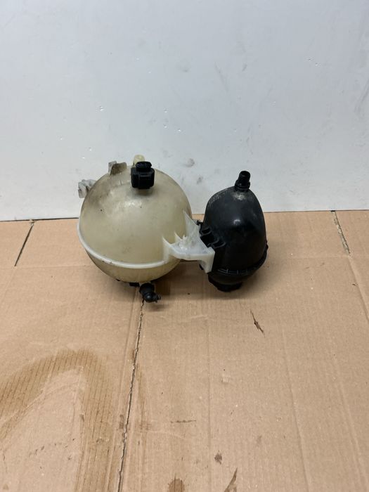 Vas lichid racire antigel Bmw X3 G01 X4 G02