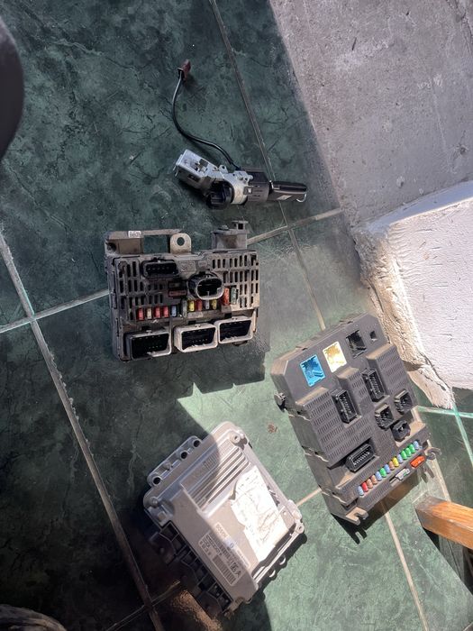 Kit pornire citoen c4 1,6 d 2009