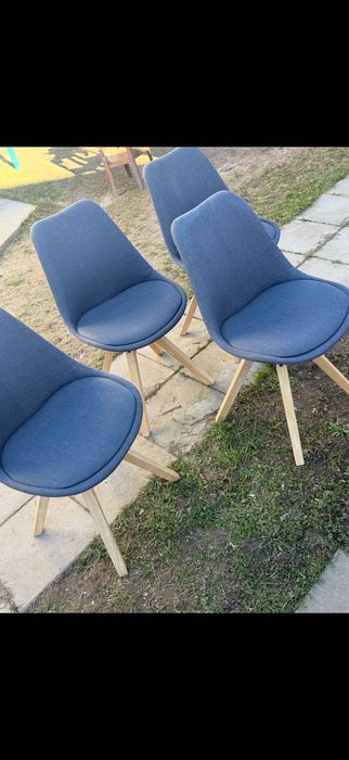 4 scaune de bucătărie sau living
