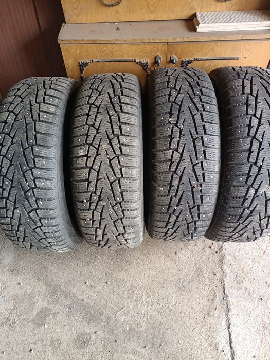 Продам зимние шины