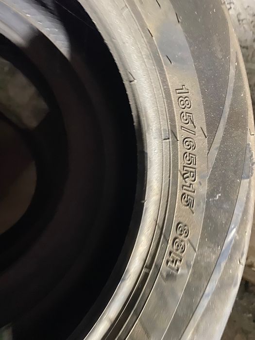 Автошины новый.    Комплект