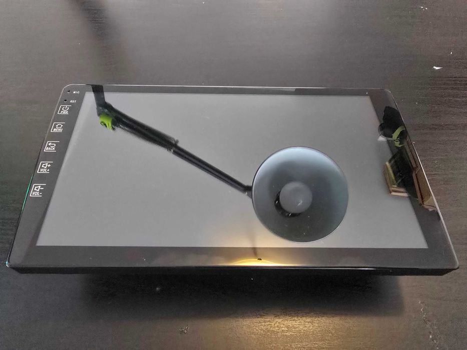 Мултимедия за кола универсална 9 инча 2GB RAM + 32GB ROM + Android 14