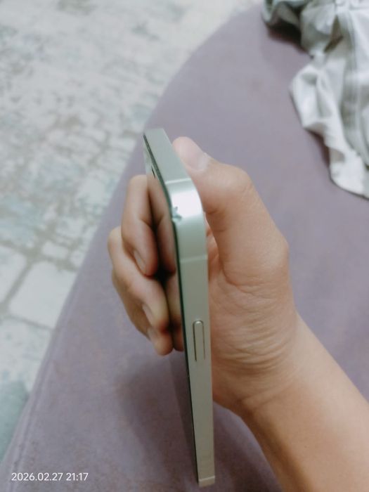 Айфон 12  с каробкой