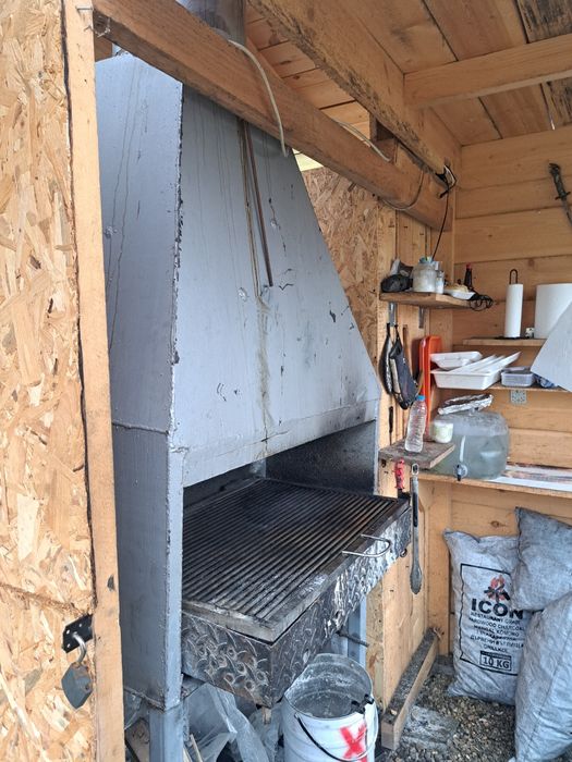 Давам Заведение  за Скара под наем