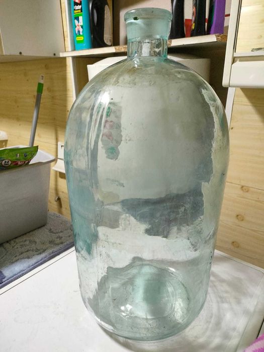 Бутыль 20 литров