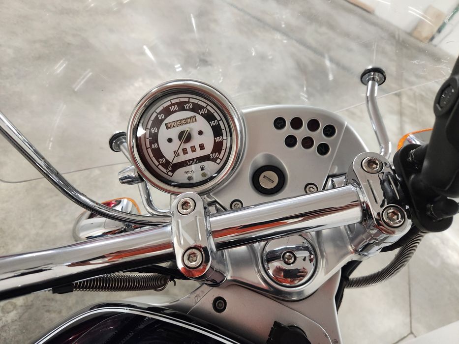 Motocicleta BMW R1200 C