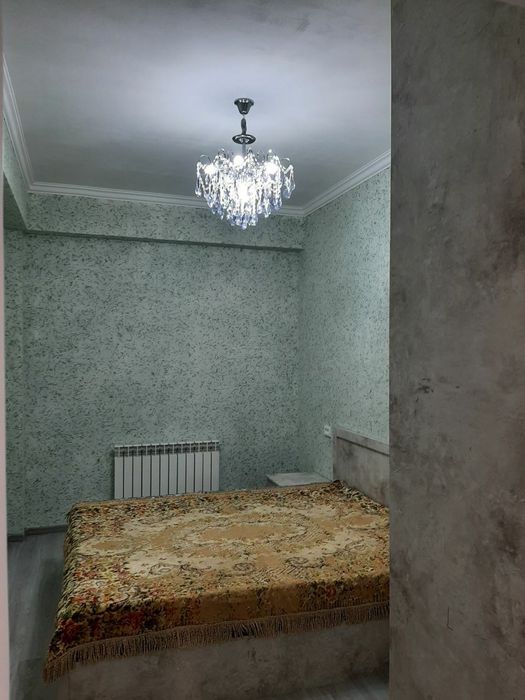 Сдаётся светлая уютная квартира на долгий срок.