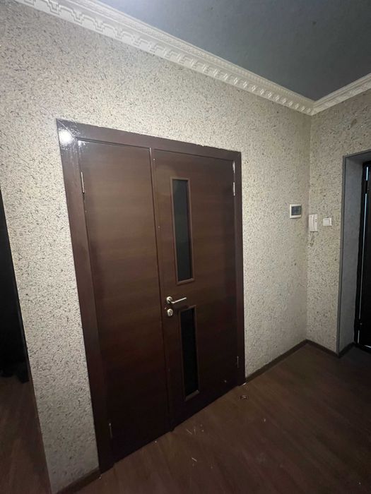 Эшиклар яхши ҳолатдаги  ички эшикларни арзога бераман