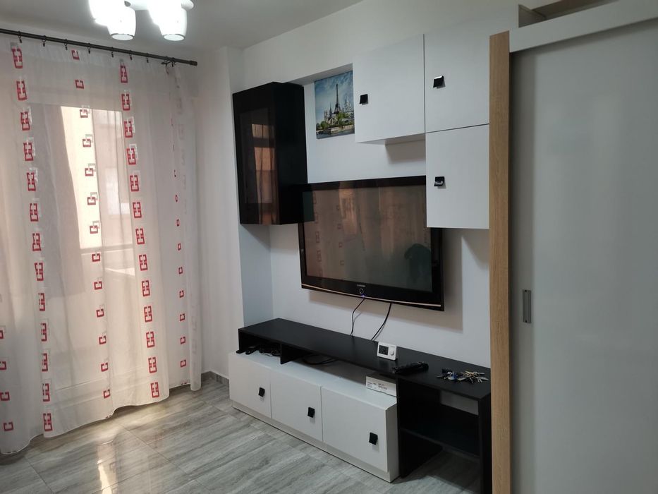 Inchiriez garsoniera tineretului 24 ULTRACENTRAL. Proprietar