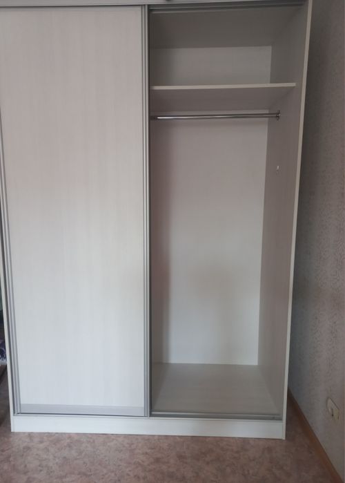 Продам шкаф купе