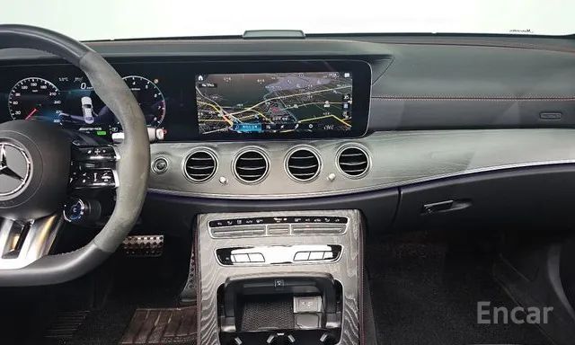 Mercedes-Benz E 55 AMG 2023 — 8