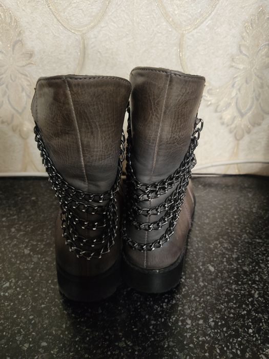 Демисезонные ботинки