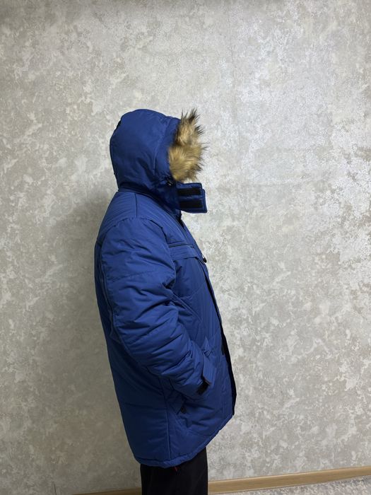 Курткая зимняя новая