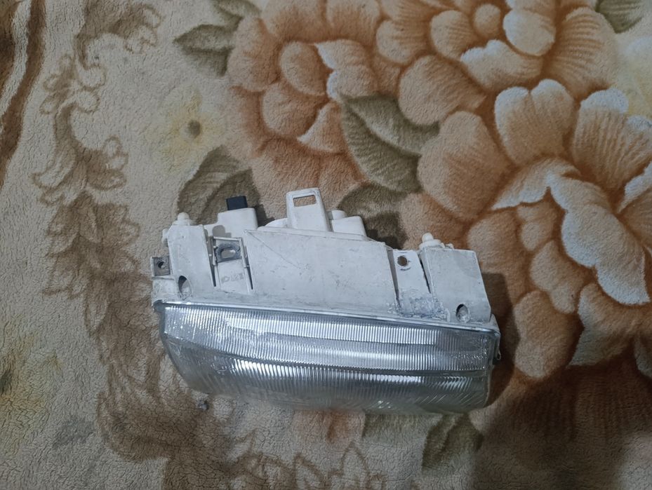 Фара на Фольксваген Поло