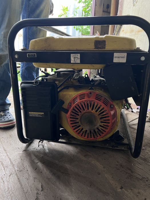 Бензогенератор Total Tools TG-9600R