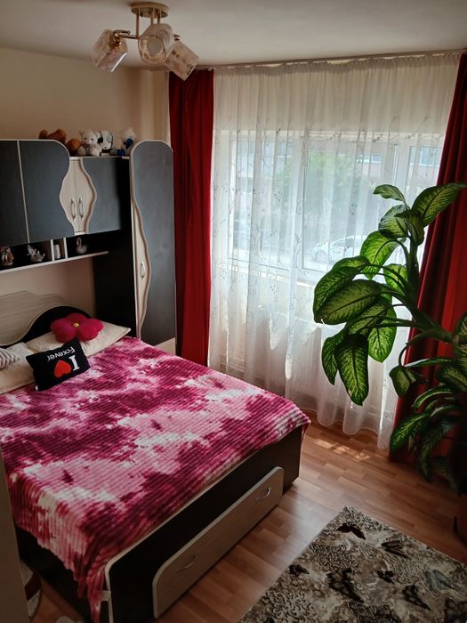 Apartament de vânzare – 2 camere decomandat, etaj 1, Ianca, județul Brăila.