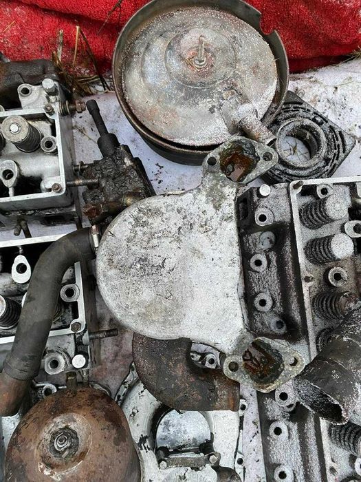 продаю запчасти на двигатель ЗИЛ