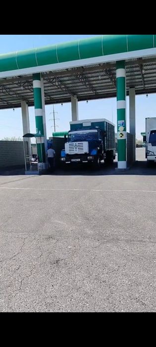 Zil sotiladi srochno