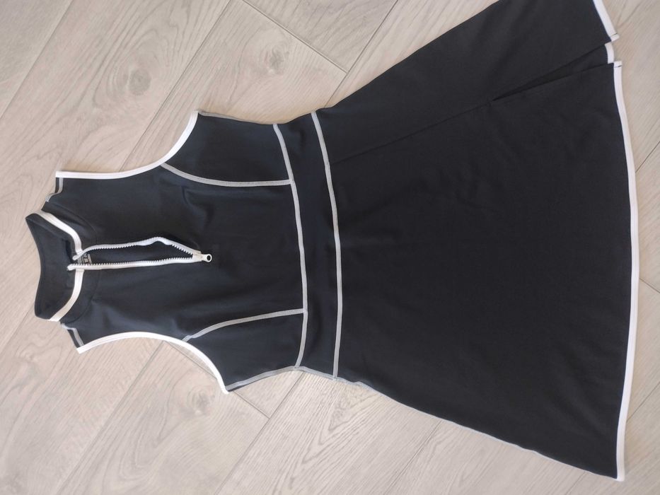 Дамска черна рокля