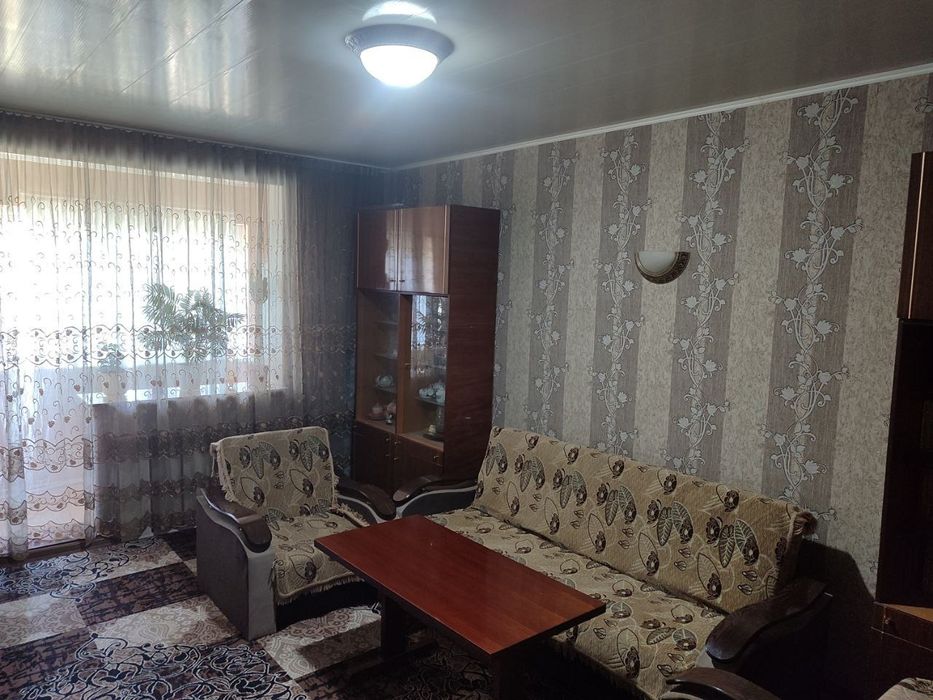 Чиланзар -11 квартал 3-х комнатная