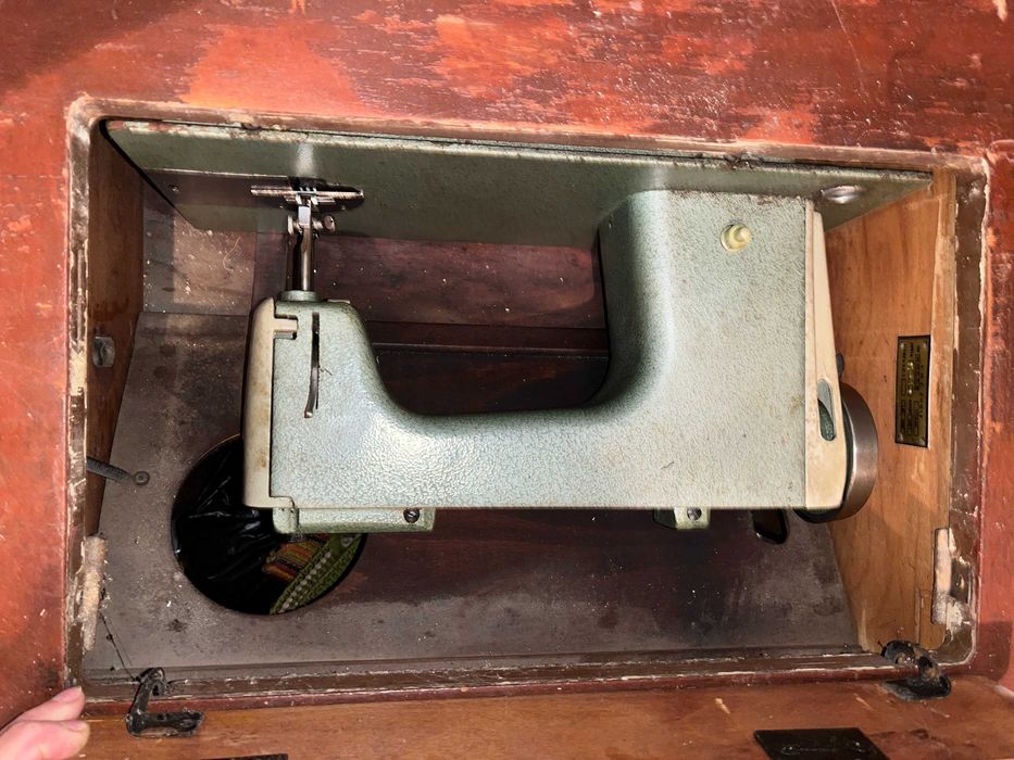 Masina de cusut Ileana din anul 1967