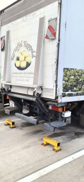 Camion  frigorific Mercedes Axor 18tone