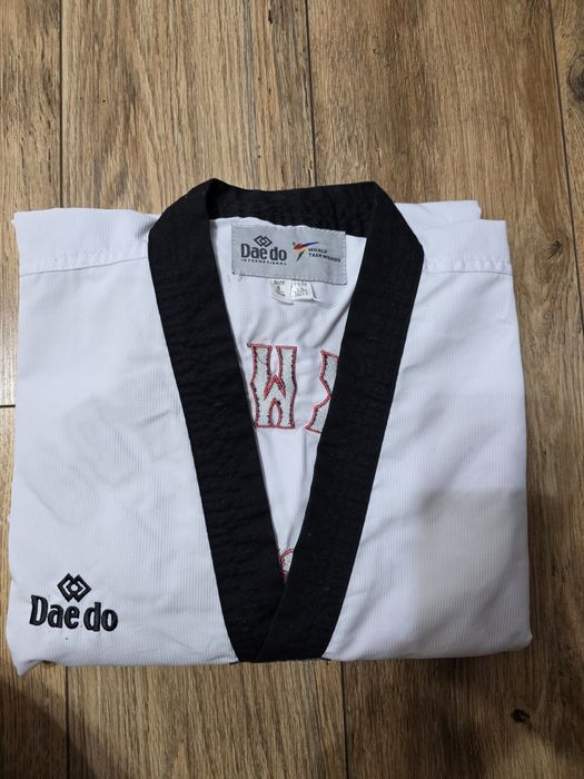 Vând doboc 2 bucăți