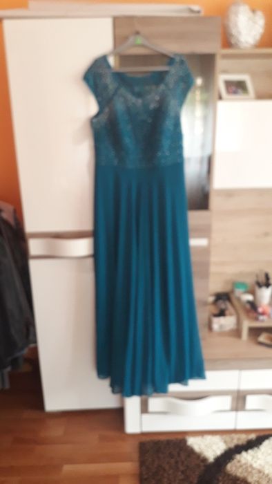 Rochie de seară,se pot lua și alte comenzi de croitorie