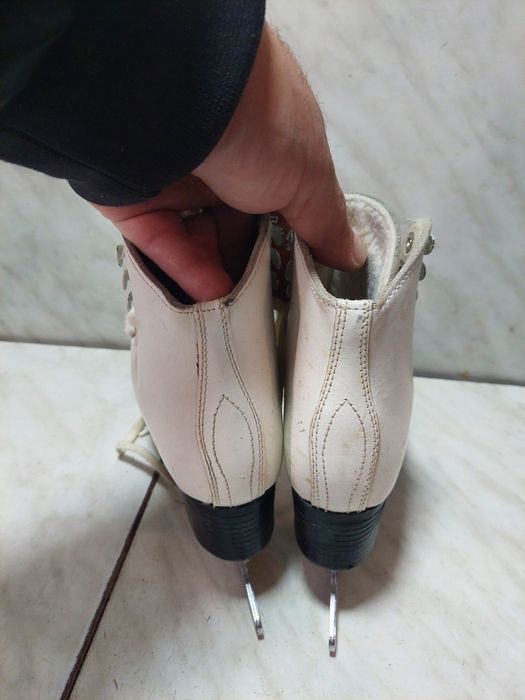 Patine gheata 160 patinaj artistic Celebrity piele marime 28-29 (19  c
