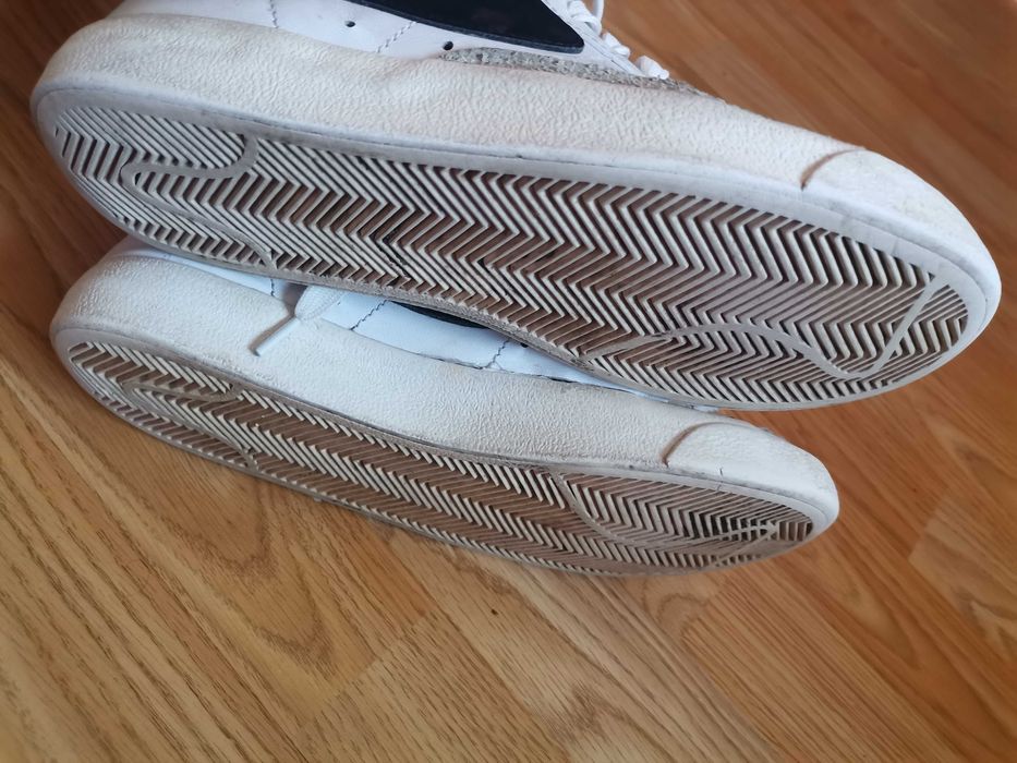 Nike Дамски маратонки Найк Nike blazer