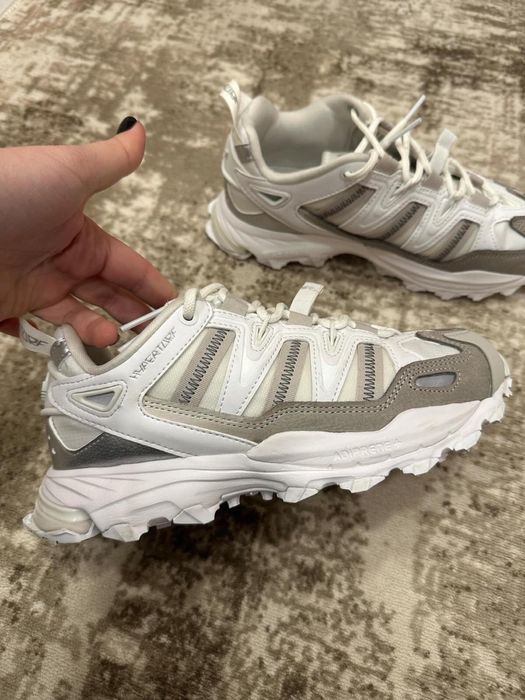 Adidas маратонки