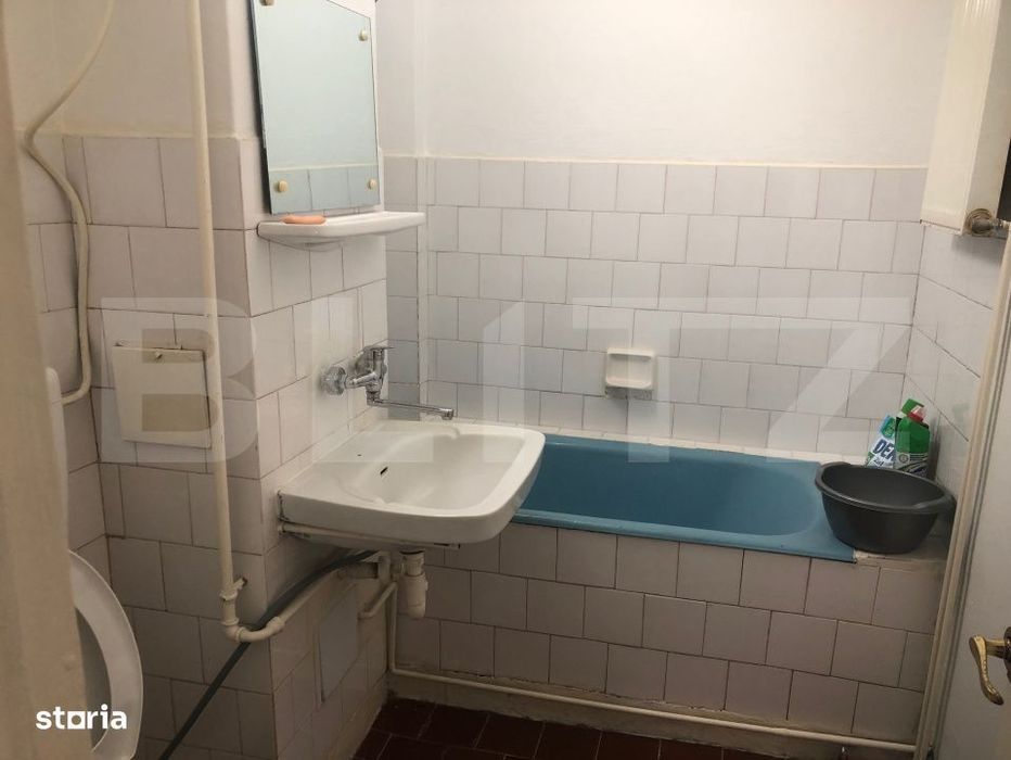 Apartament 2 camere ,decomandat , 56 mp , Micro 17