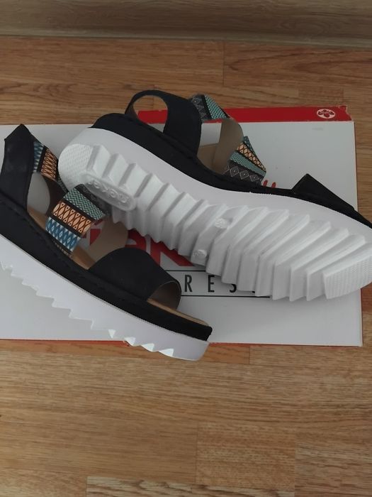 НОВЫЕ Босоножки 36 р