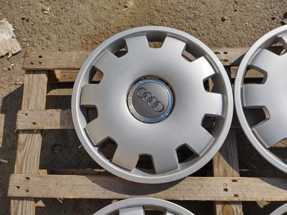 16 цола Тасове за Audi A3 A4 Ауди Оригинални