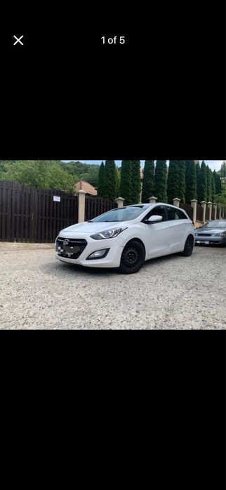 HYUNDAI i30