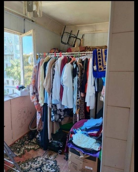 Себзар 1/5/5 балкон 2х6, 42м2