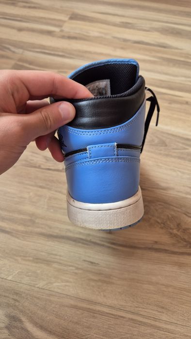 Nike Air Jordan 1  Mid 42,5