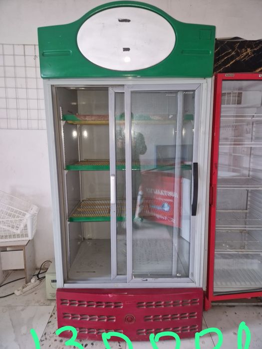 Холодильник магазинге