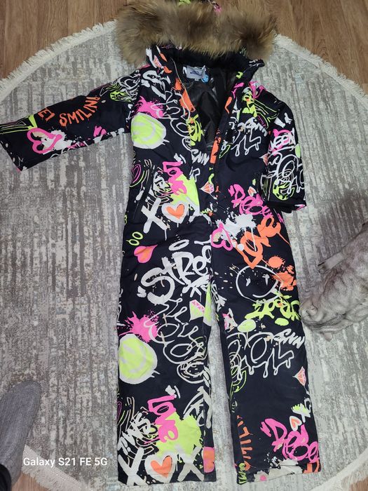 Продам комбенизон на девочку