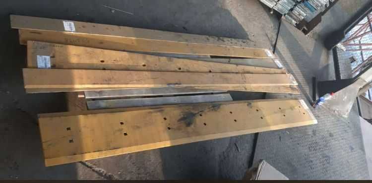 Нож ковша Shantui SD16,SD23,SD32