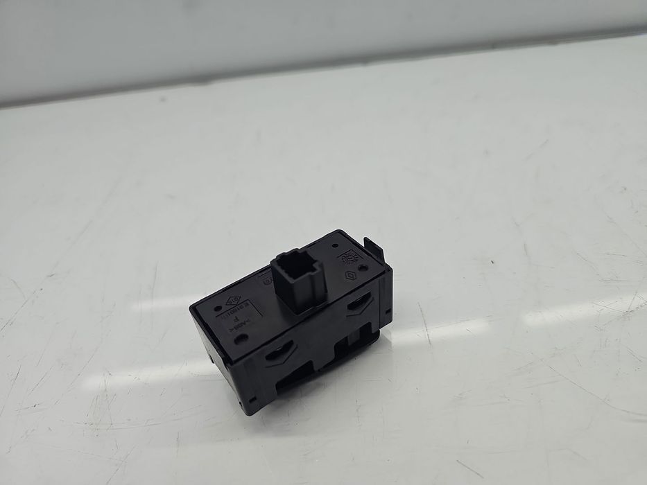Buton avarii  Dacia Sandero 2 [Fabr 2012-2020] 252905668R