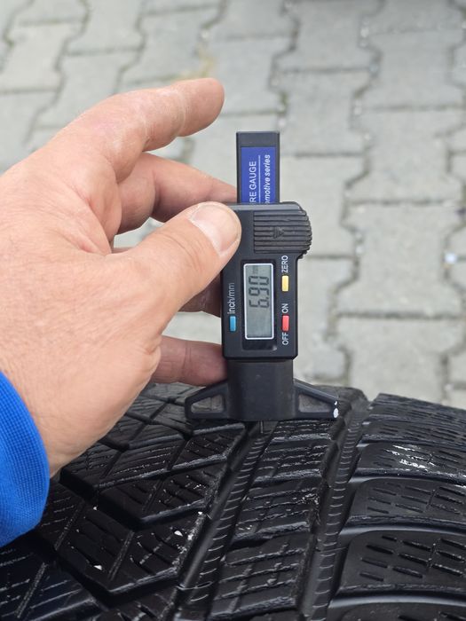 285 45 21 Pirelli